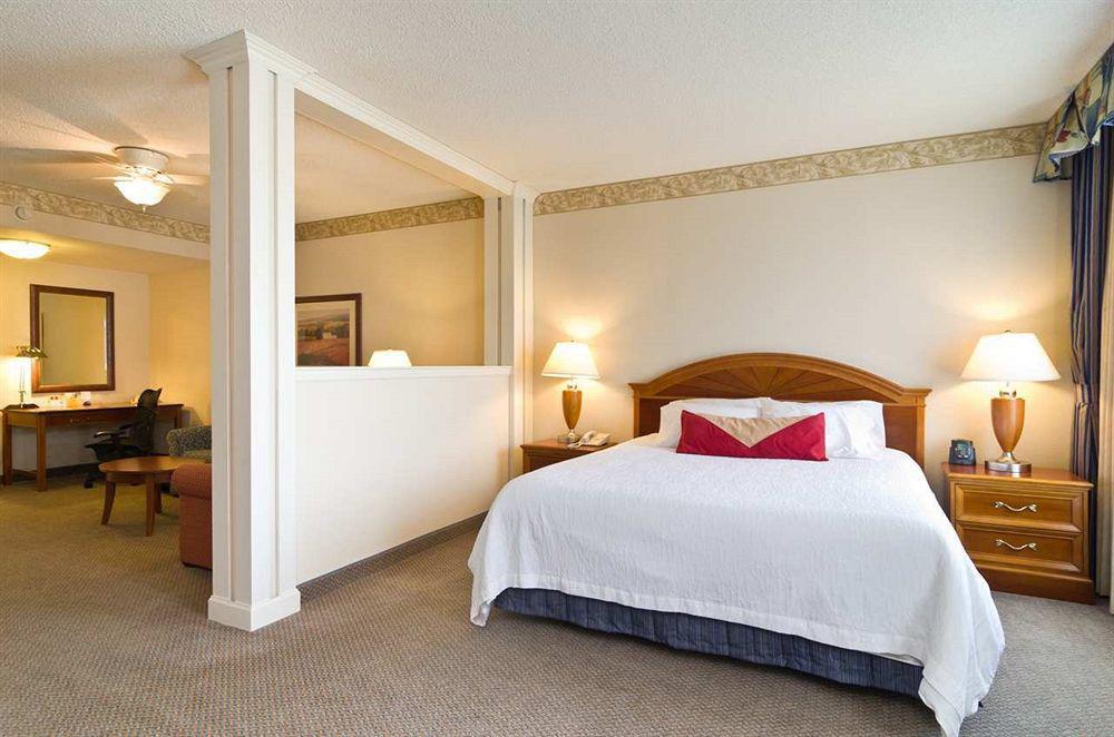 Hilton Garden Inn Wooster Exterior foto