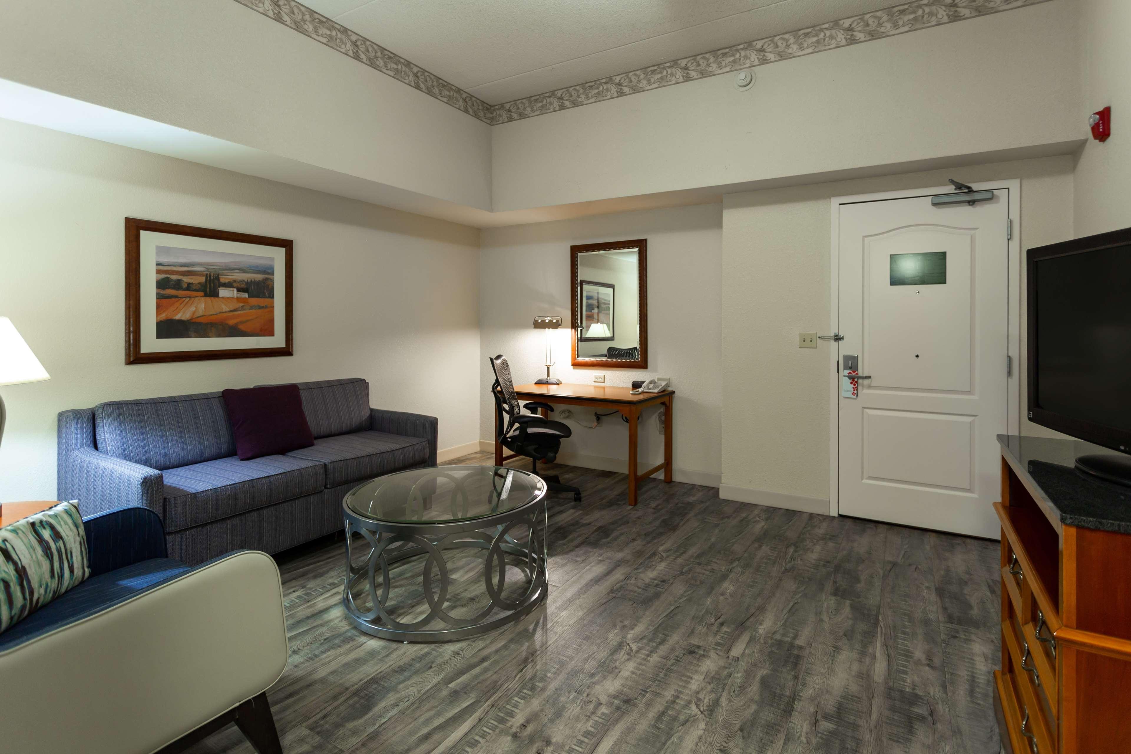 Hilton Garden Inn Wooster Exterior foto